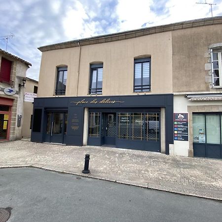Appartement 97 M2 Proche Puy Du Fou Saint-Laurent-sur-Sèvre Dış mekan fotoğraf