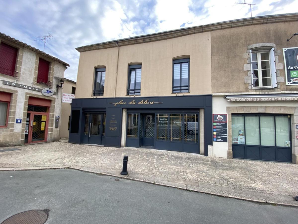 Appartement 97 M2 Proche Puy Du Fou Saint-Laurent-sur-Sèvre Dış mekan fotoğraf