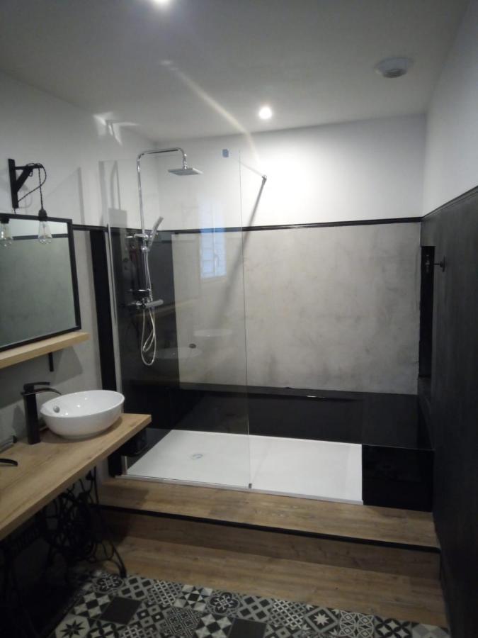 Appartement 97 M2 Proche Puy Du Fou Saint-Laurent-sur-Sèvre Dış mekan fotoğraf